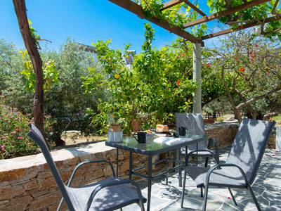 Aegean Harmony - Veranda with garden view